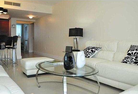 3rd image of 2641 N. Flamingo Road #2204n