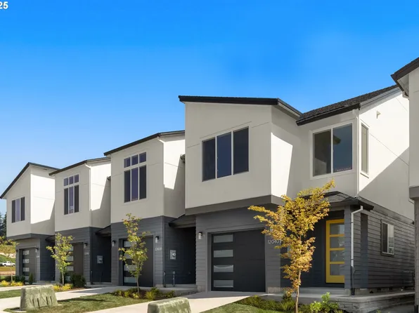 12040 SW Trask St Lot 96, Beaverton, OR 97007