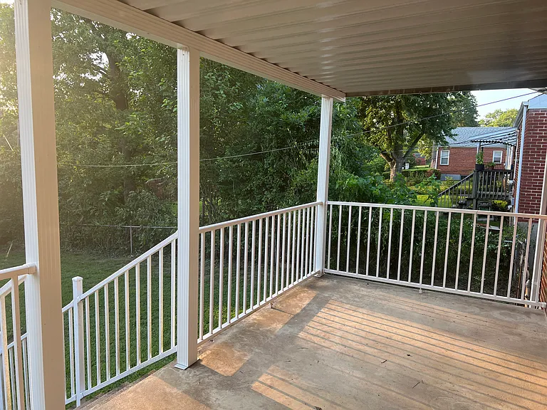 8941 Kidder Ave — Photo 7