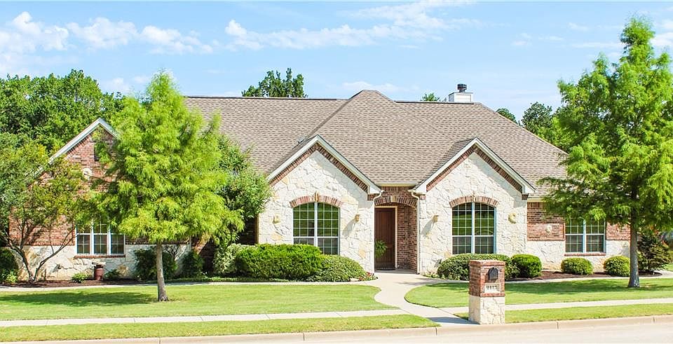 1st image of 2113 Clear Creek Dr
