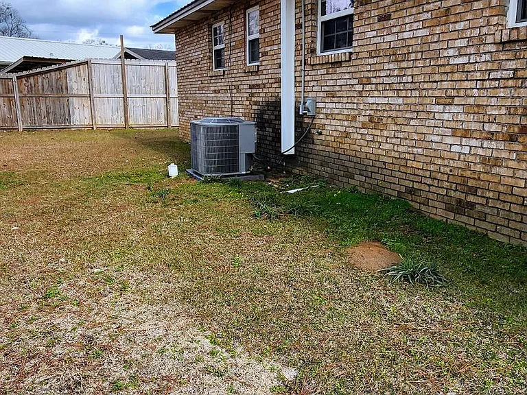 1048 Patterson Cir — Photo 31