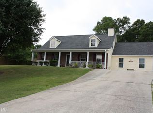 550 Mackinaw Dr, Bethlehem, GA 30620