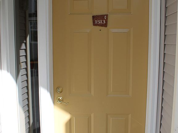 4th image of 16125 Juanita Woodinville Way NE Unit 1513