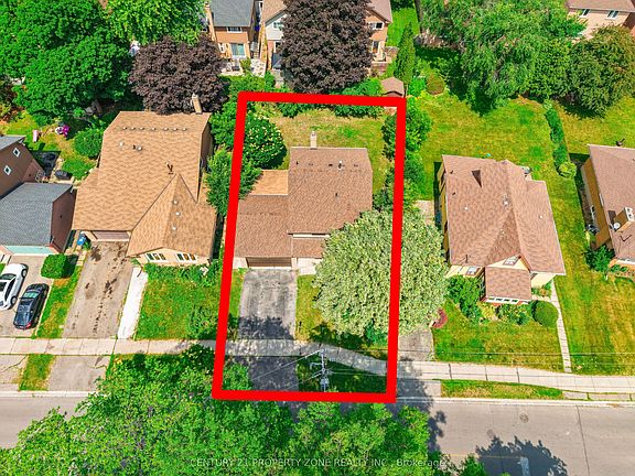 3rd image of 32 Archibald St