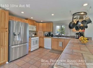 15450 10th Ave NE, Shoreline, WA 98155