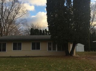914 Girard St, Hudson, WI 54016