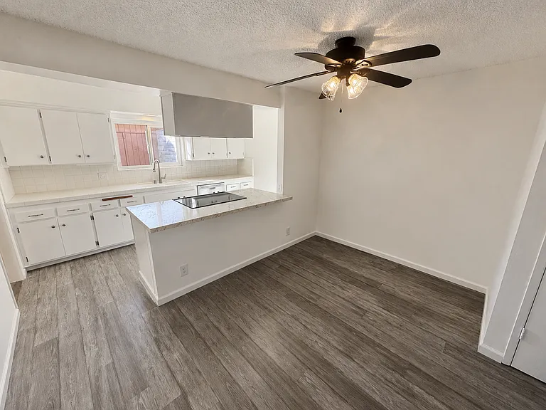 3135 Harbor Blvd — Photo 9