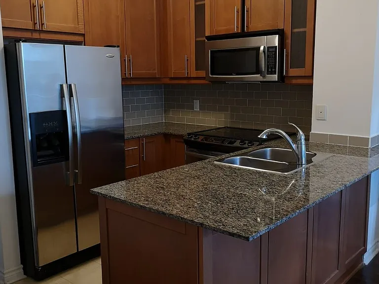 18 Holmes Ave #1309 — Photo 6