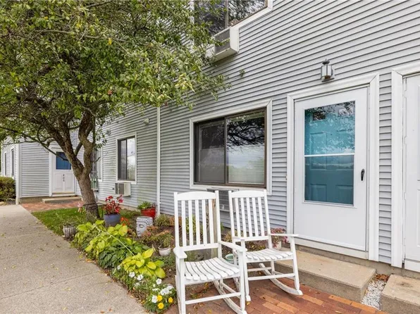 66 Girard Ave Unit 407, Newport, RI 02840