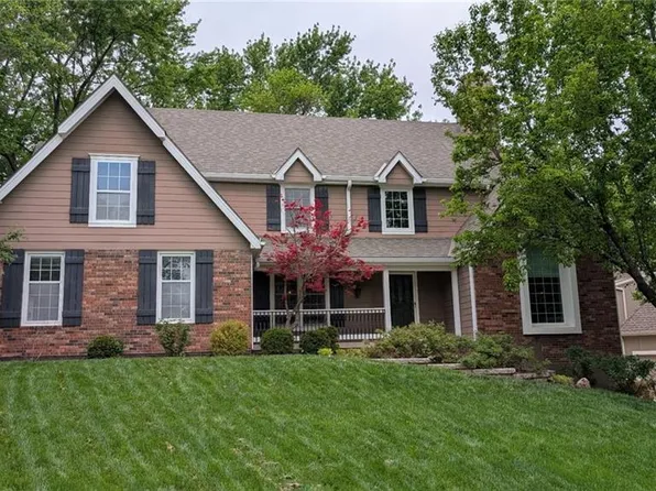 13012 Fontana St, Leawood, KS 66209