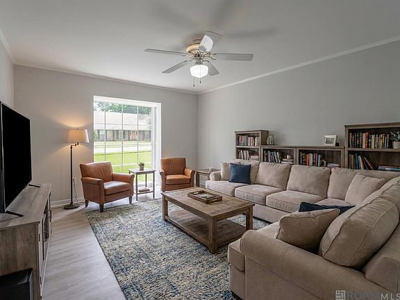2nd image of 10647 Rondo Ave