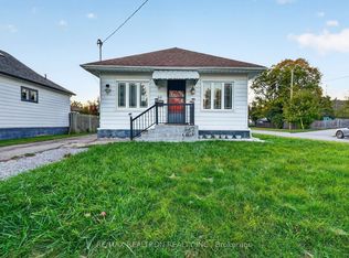 86 Gibbons St, Oshawa, ON L1J 4X9