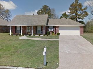119 Oak Leaf Way, Pearl, MS 39208