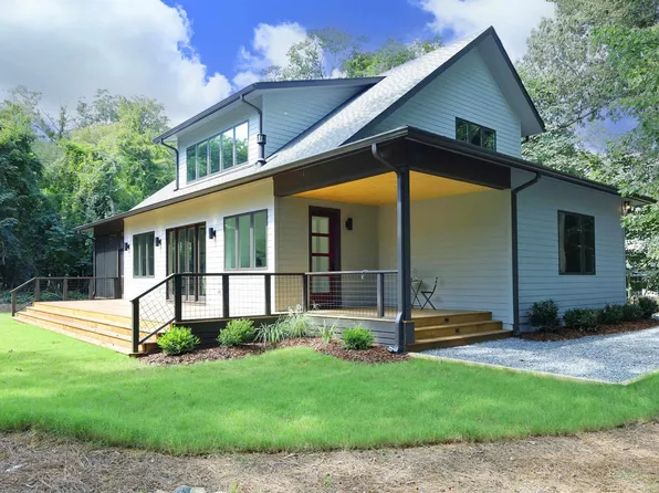 104 Isaac Ln, Chapel Hill, NC 27514