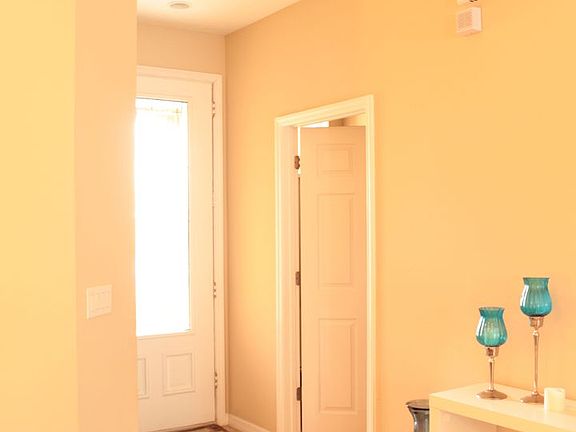 4th image of 4831 Fiorazante Ave