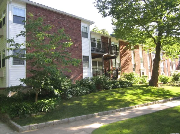 136 Church Street #1A, Kings Park, NY 11754