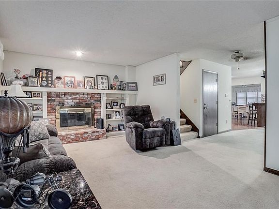 5th image of 8231 NW Waukomis Dr