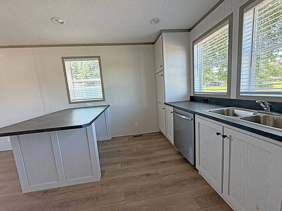 4th image of 14876 Washington Rd #109
