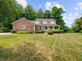 7960 Stoneybrook Ln, Mentor, OH 44060