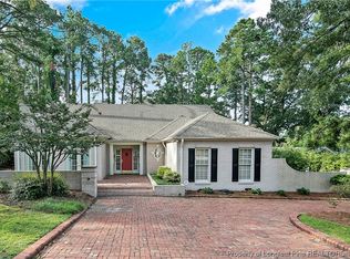 1609 Twin Oak Dr, Fayetteville, NC 28305