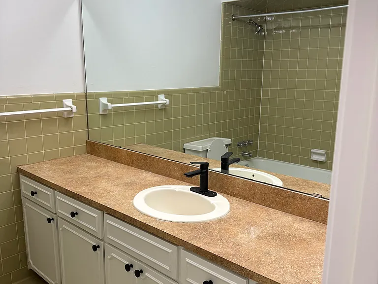 6502 Bradford Dr — Photo 9