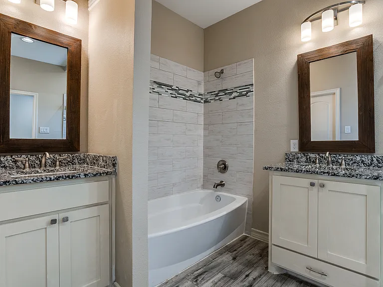 336 Austin Ave — Photo 21
