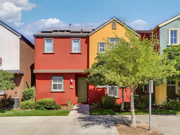 812 Sinter Ln, West Sacramento, CA 95691