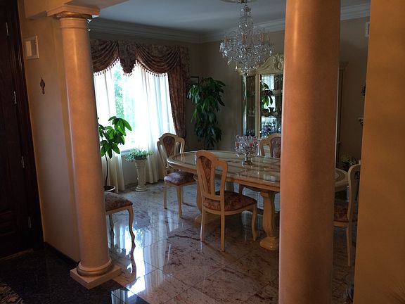 3rd image of 23 Bruno Ln