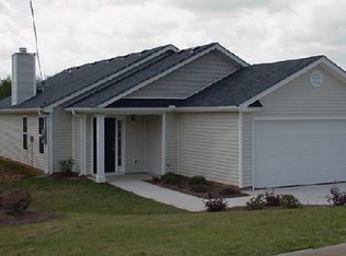 204 Jerry Dr, Hogansville, GA 30230