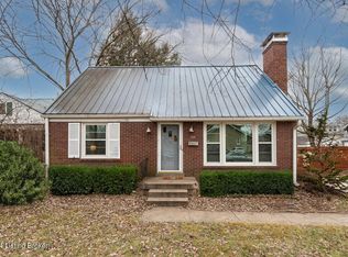 106 Iola Rd, Saint Matthews, KY 40207