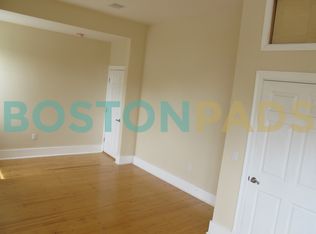 81 Summer St APT 3, Stoughton, MA 02072