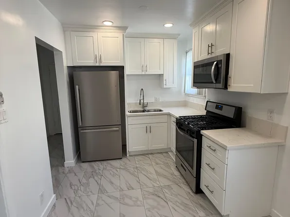 450 N Gardner St, Los Angeles, CA