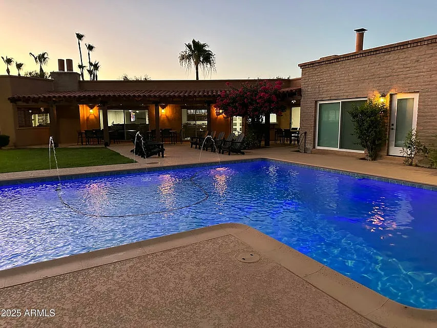 4 bed, $9,875 — Photo 2