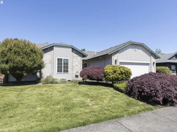 1528 NE 19th Loop, Canby, OR 97013