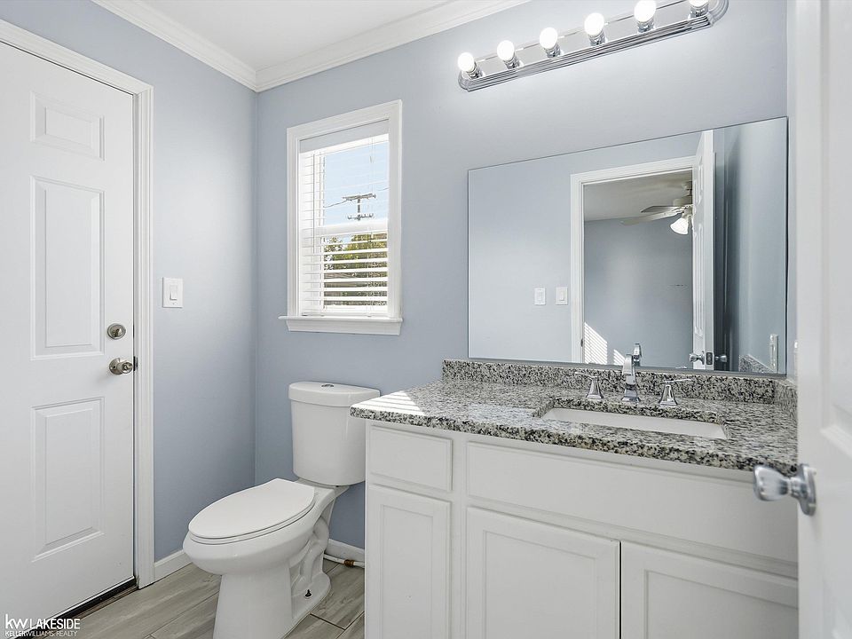 25030 Wagner Ave, photo 14