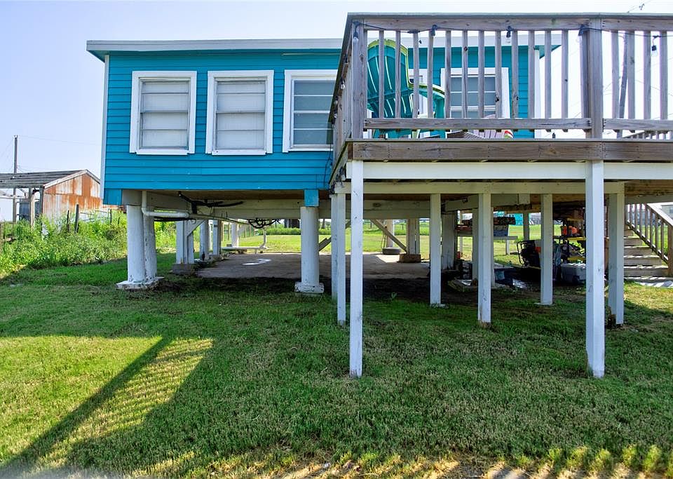 614 Texas St, Surfside Beach, TX 77541 Zillow