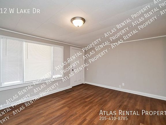 5th image of 512 W Lake Dr