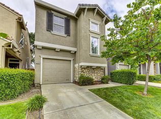 2486 Huckleberry Cir, West Sacramento, CA 95691
