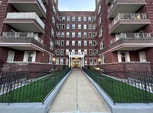 40 Shore Blvd #4L, Brooklyn, NY 11235