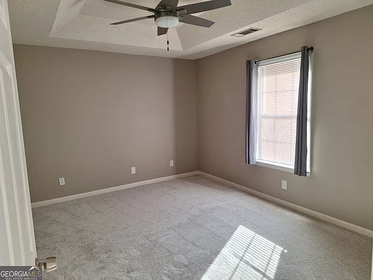 41 Sandstone Ln — Photo 12