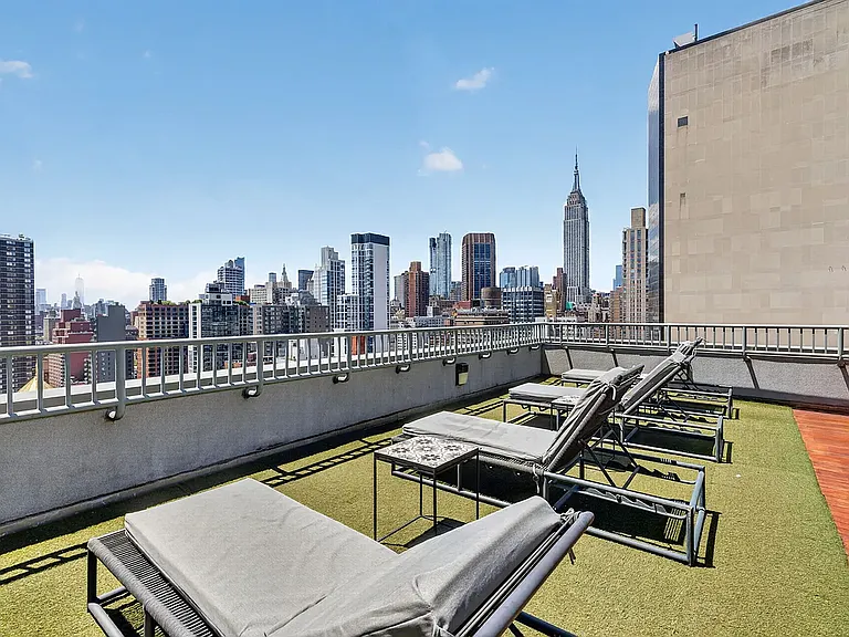 308 E 38th St #12D — Photo 7