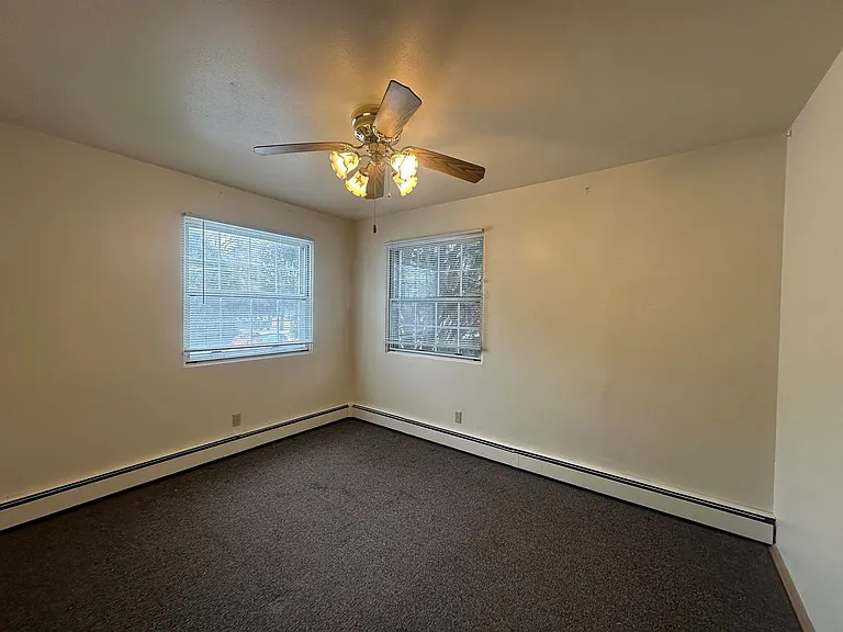 Apex Apartments — Photo 10
