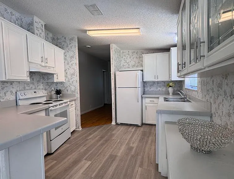 1 Plantation Oaks Blvd #25 — Photo 8