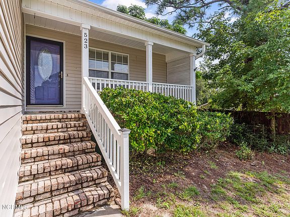 4th image of 523 Manassas Drive