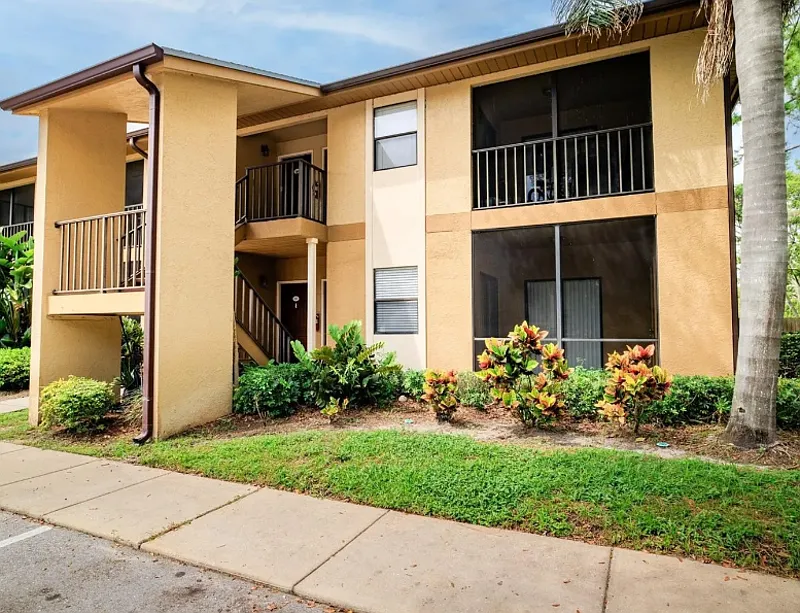 2 bed, 2.0 bath, 1018 sqft, $1,550 — Photo 3