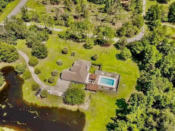 351 Buck Swamp Rd, Brunswick, GA 31523