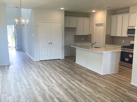 4th image of 15314 Bollardpoint Ln