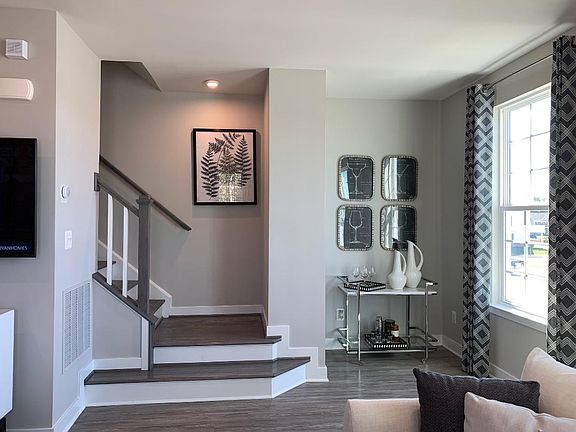 2nd floor towards to the bedrooms