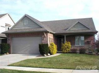 5634 Breezy Porch Dr, Sylvania, OH 43560