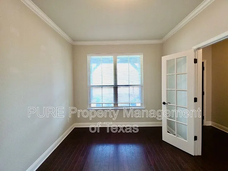 205 Methodius Dr — Photo 5